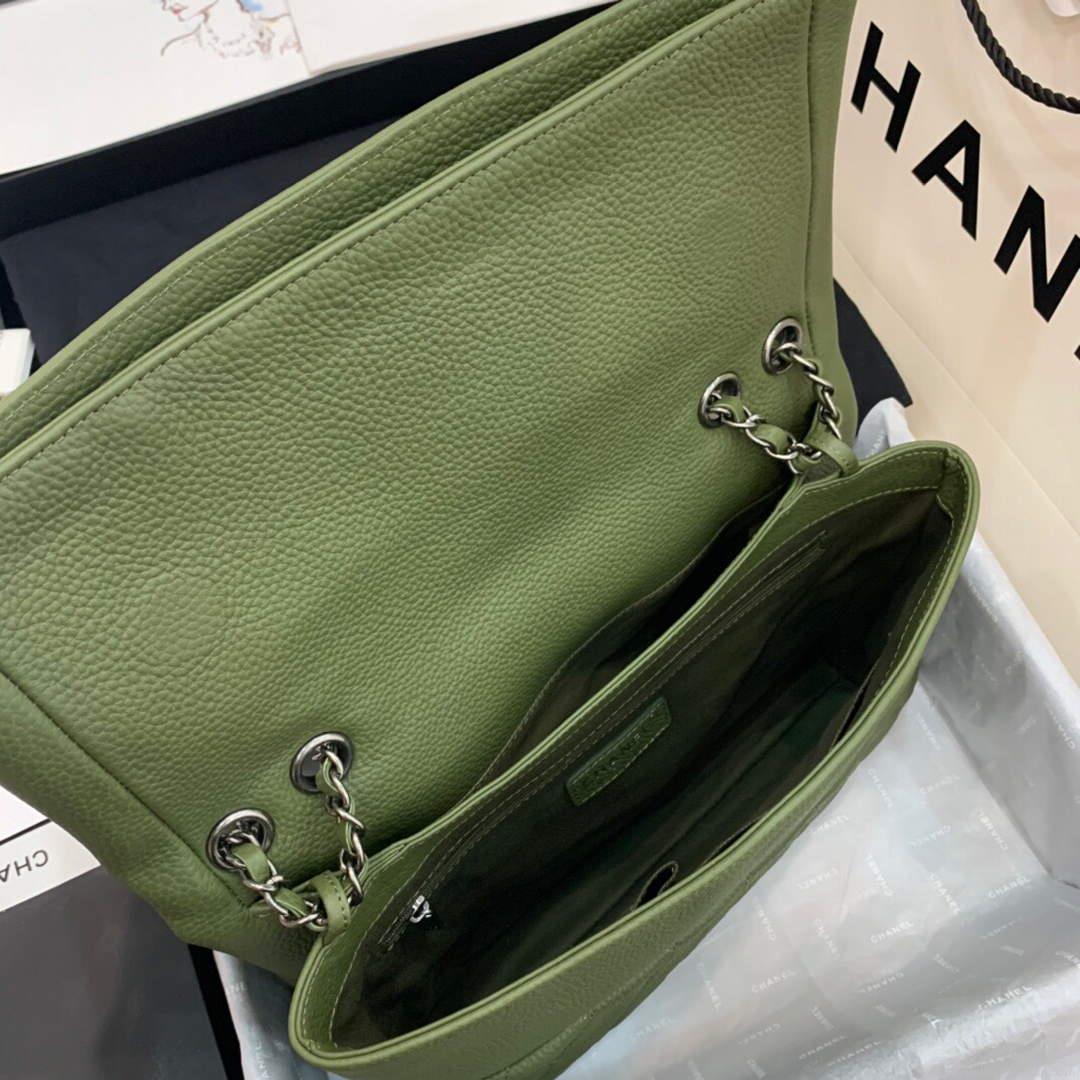 Chanel AS8095 Chanel Flap bag Calfskin Green