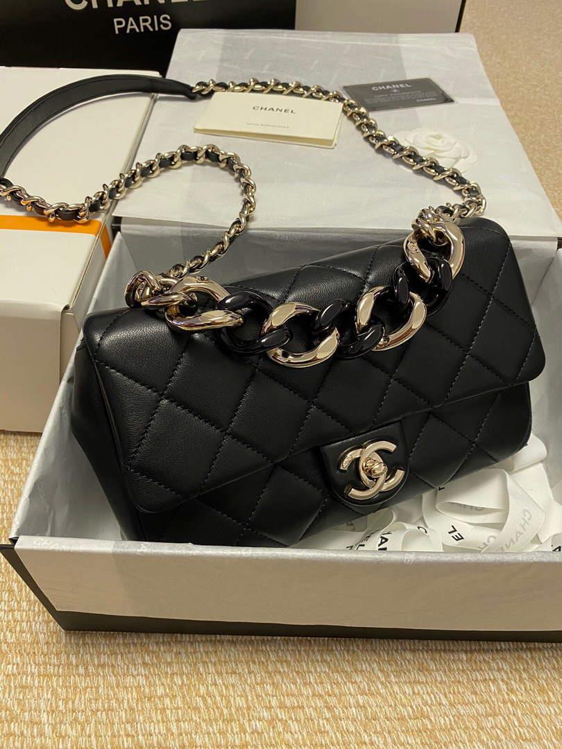 Chanel AS1353 Chanel flap bag Lambskin Black