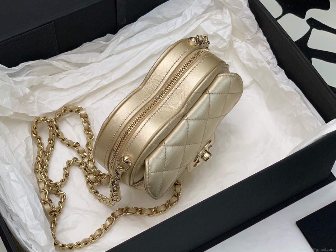 Chanel AS2927 Heart Clutch with chain Lambskin AP2784 Gold
