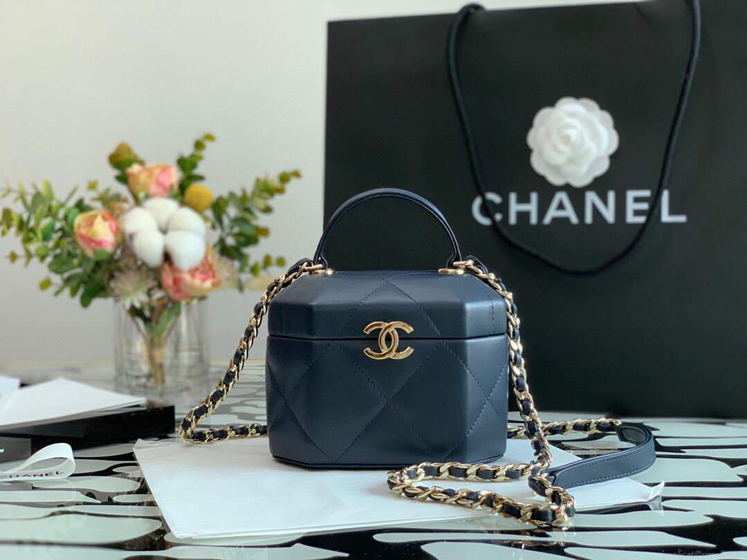 Chanel A99077 Vanity With Chain Lambskin Gold Tone Navy Blue