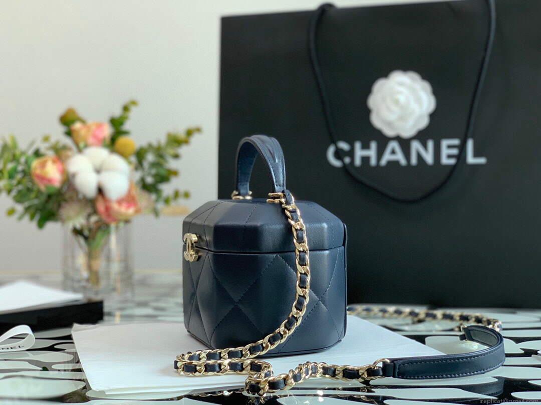 Chanel A99077 Vanity With Chain Lambskin Gold Tone Navy Blue