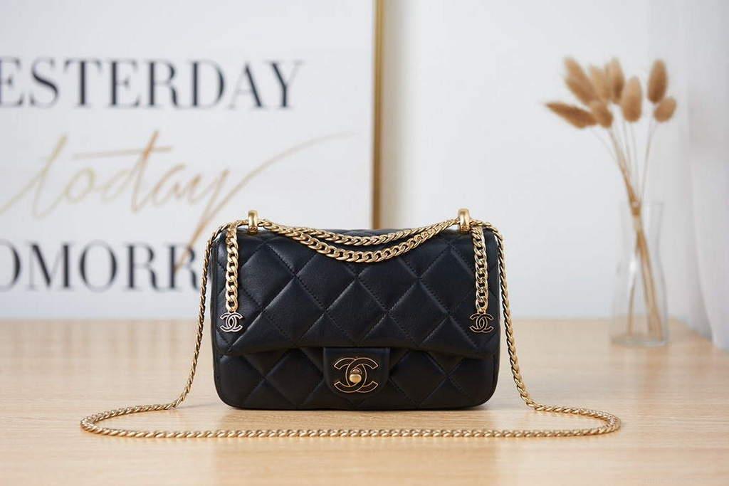 Chanel AS3114 Flap Bag Lambskin Ocher Yellow