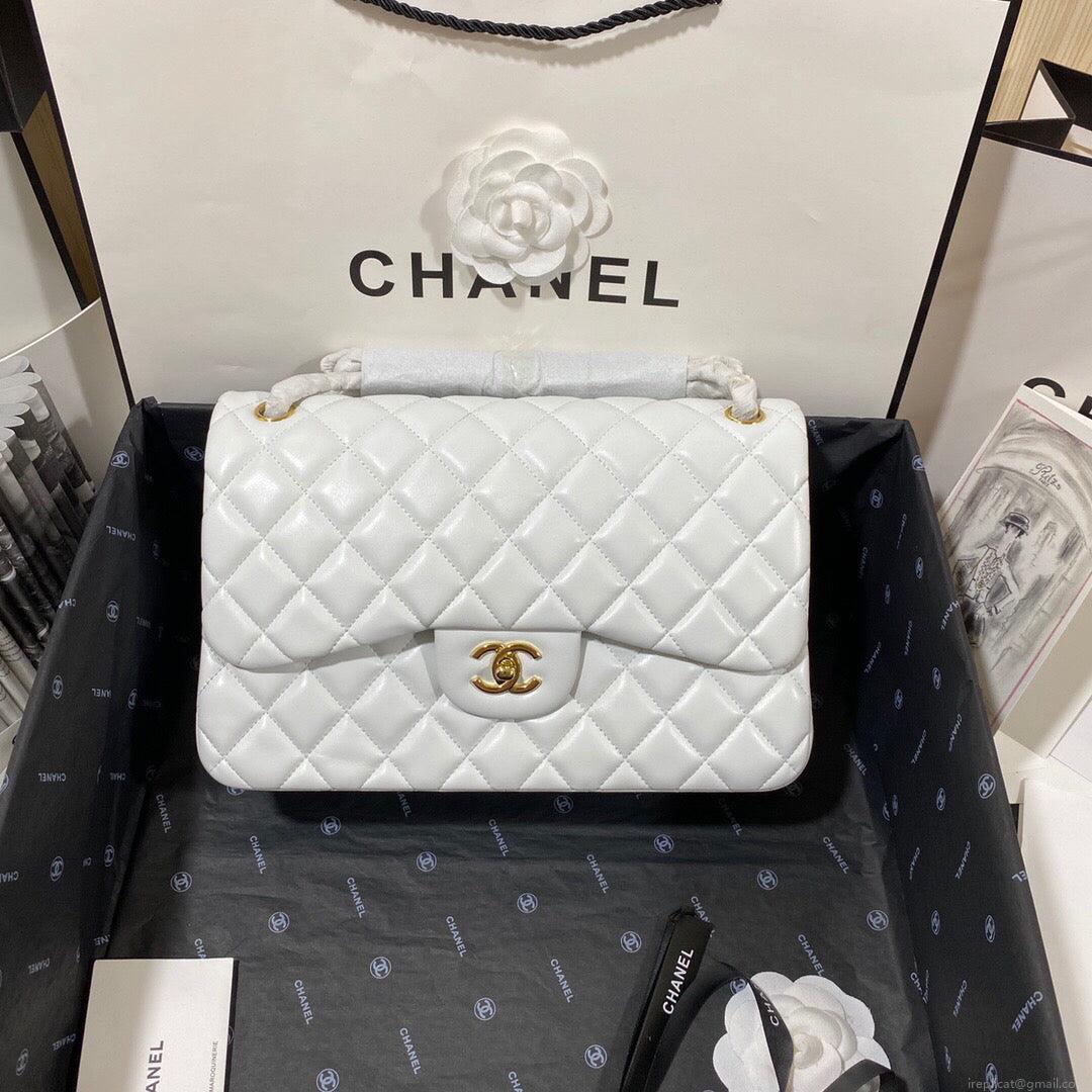 Chanel CF A01113 Classic Flap Bag in Lambskin White