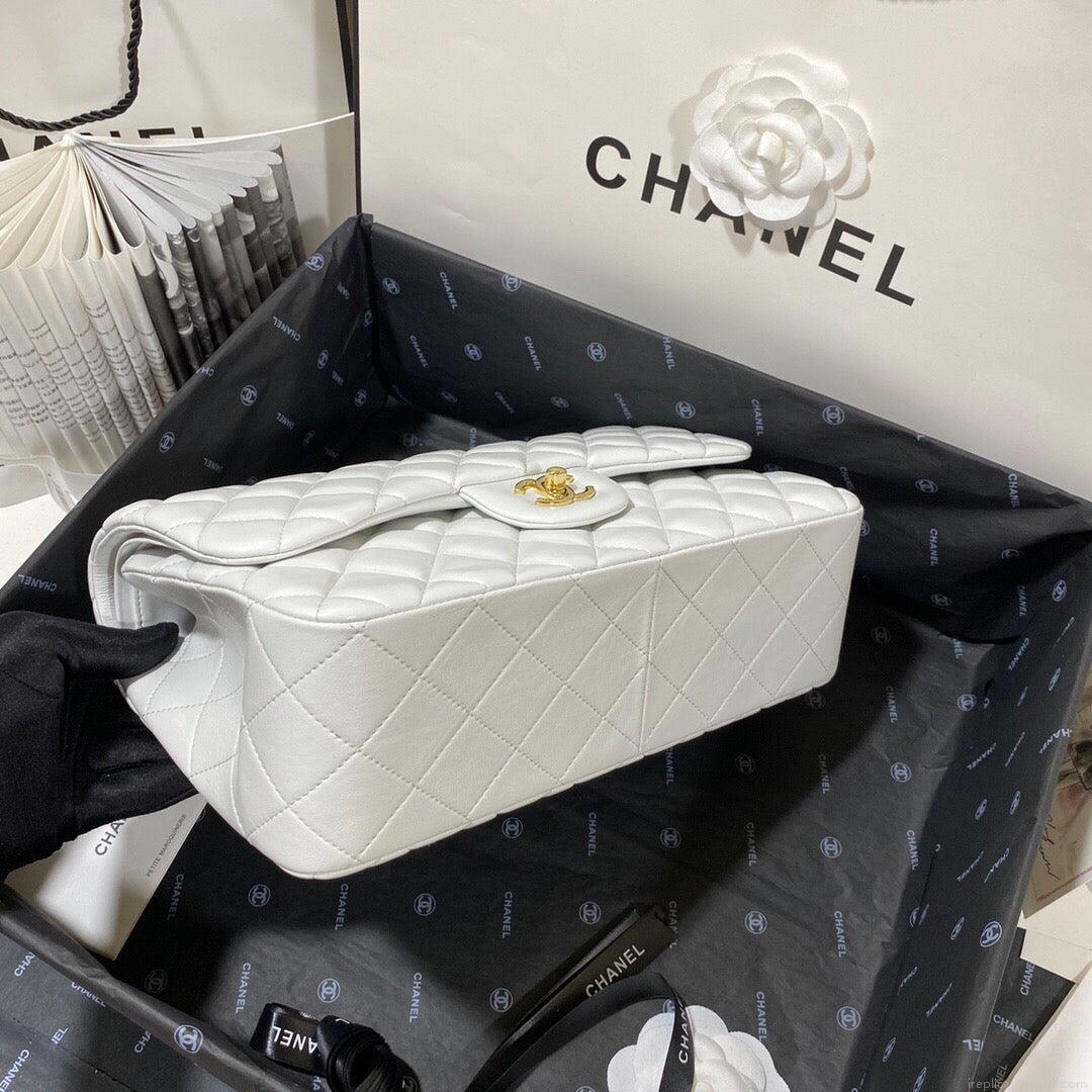 Chanel CF A01113 Classic Flap Bag in Lambskin White