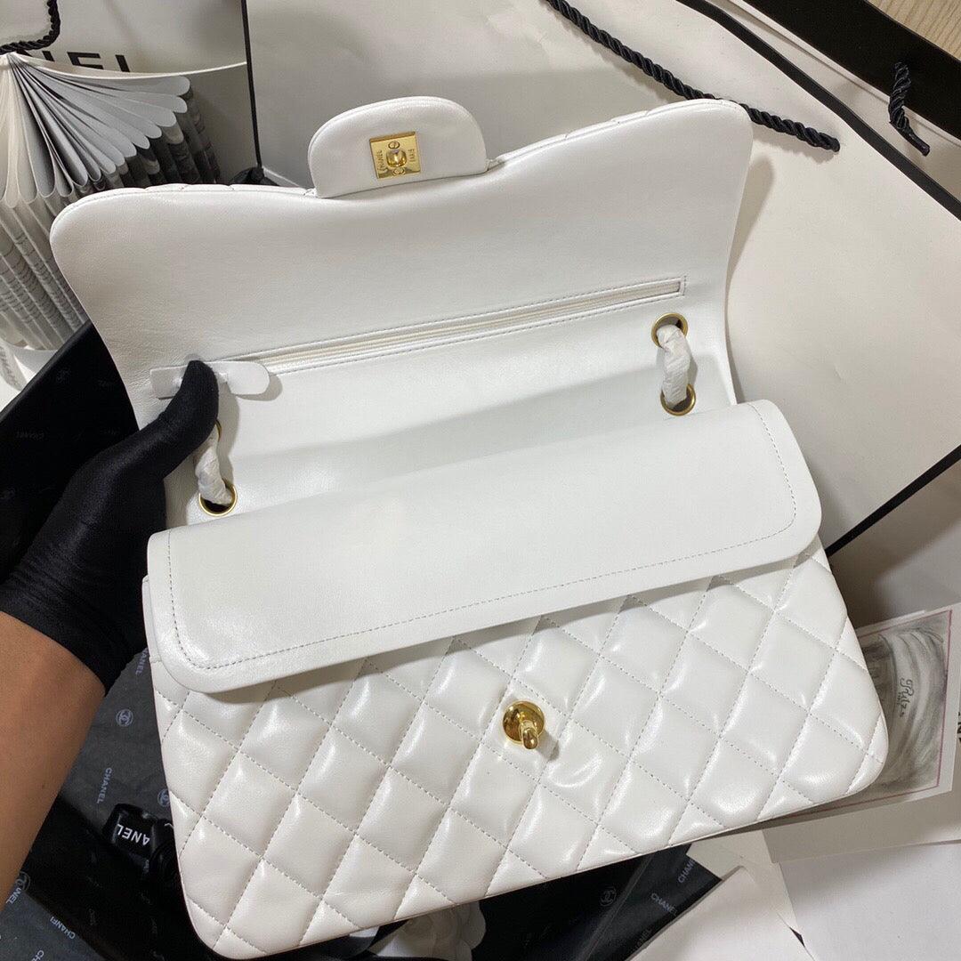 Chanel CF A01113 Classic Flap Bag in Lambskin White
