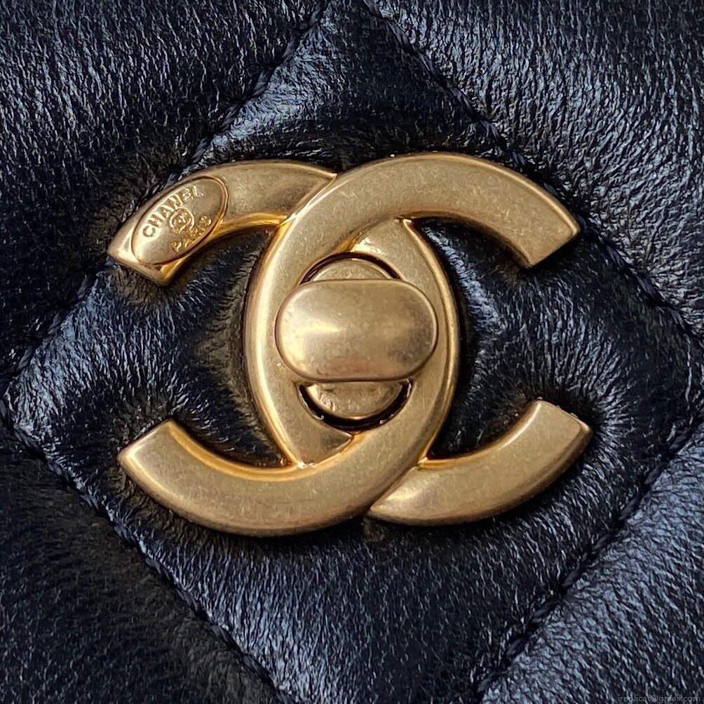 Chanel Small Hobo Bag Lambskin Gold AS3223 Black