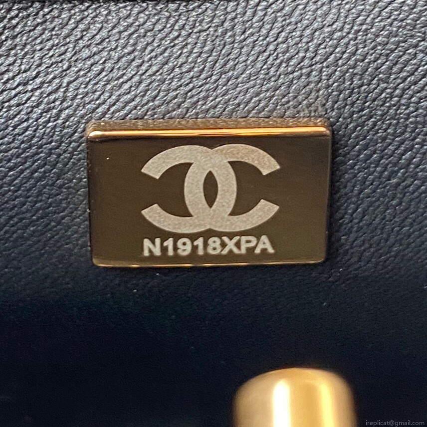 Chanel Small Hobo Bag Lambskin Gold AS3223 Black