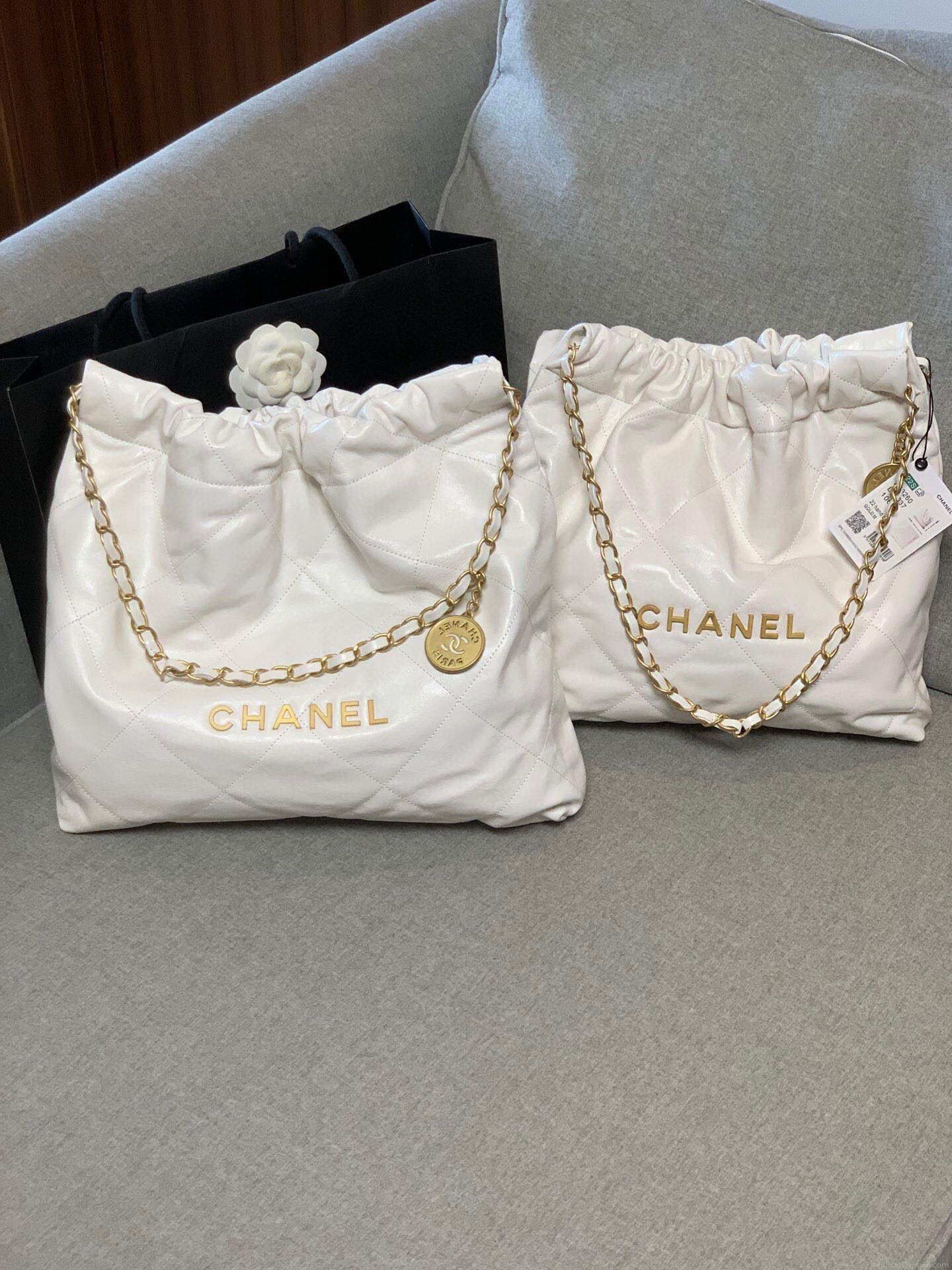 Chanel 22 Handbag Shiny Calfskin Gold AS3261 White