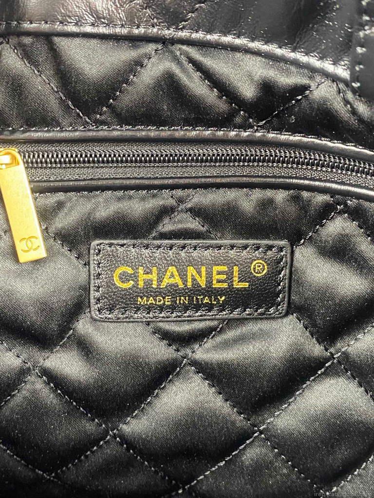 Chanel 22 Backpack Shiny Calfskin AS3313 Black Gold
