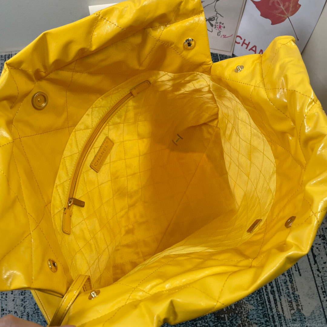 Chanel 22 Handbag Shiny Calfskin Gold AS3261 Yellow