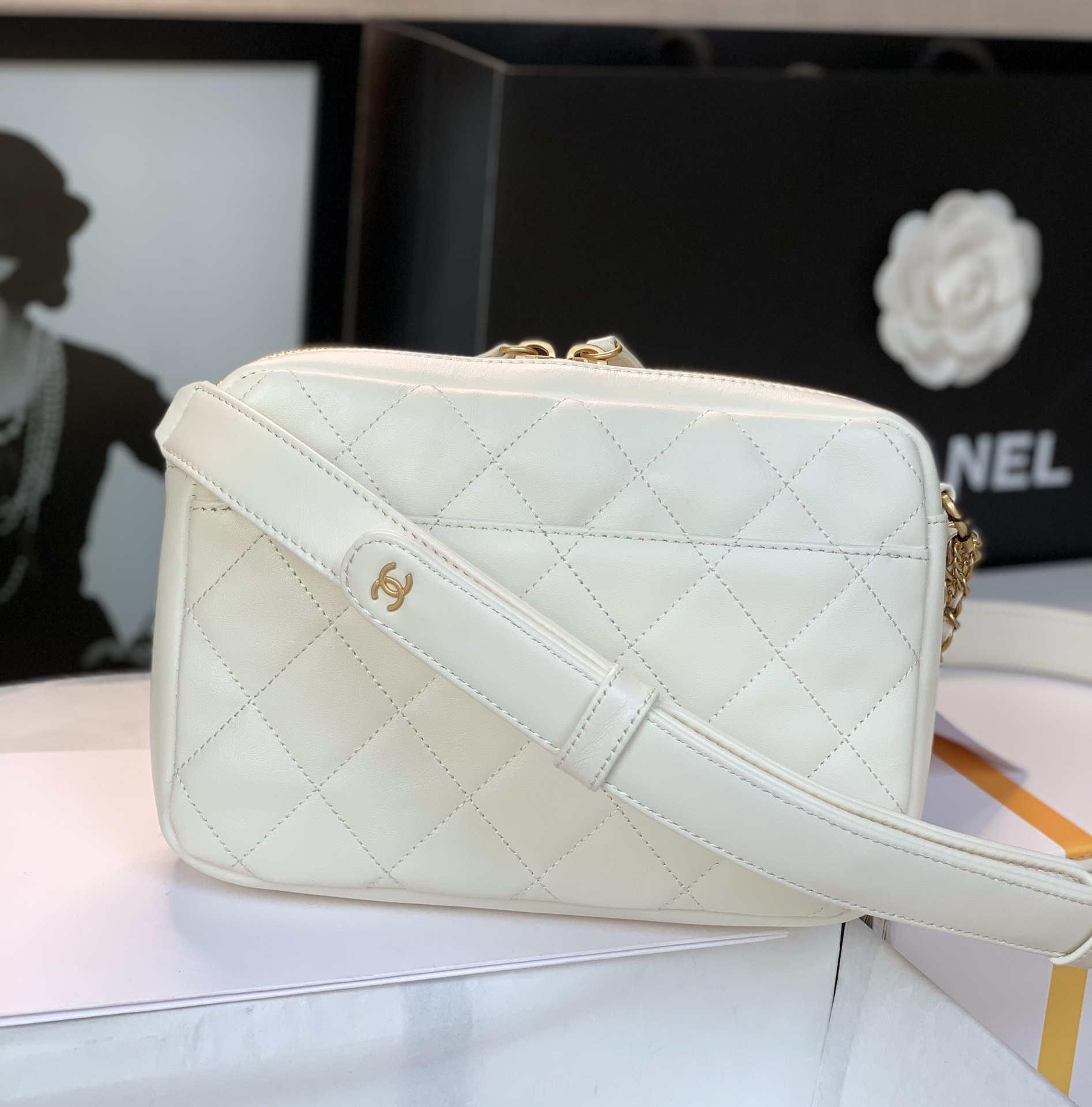 Chanel Camera Case AS2923 Bag White