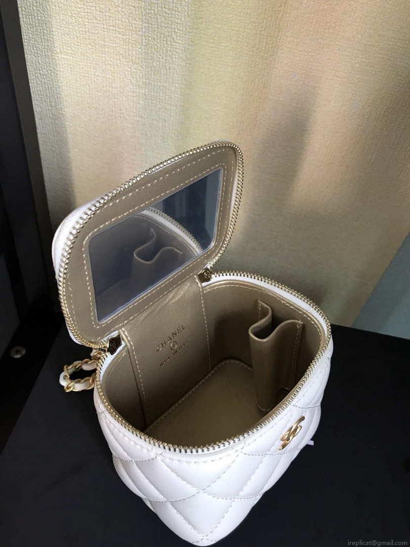 Chanel AP1447 small Vanity with chain lambskin gold White