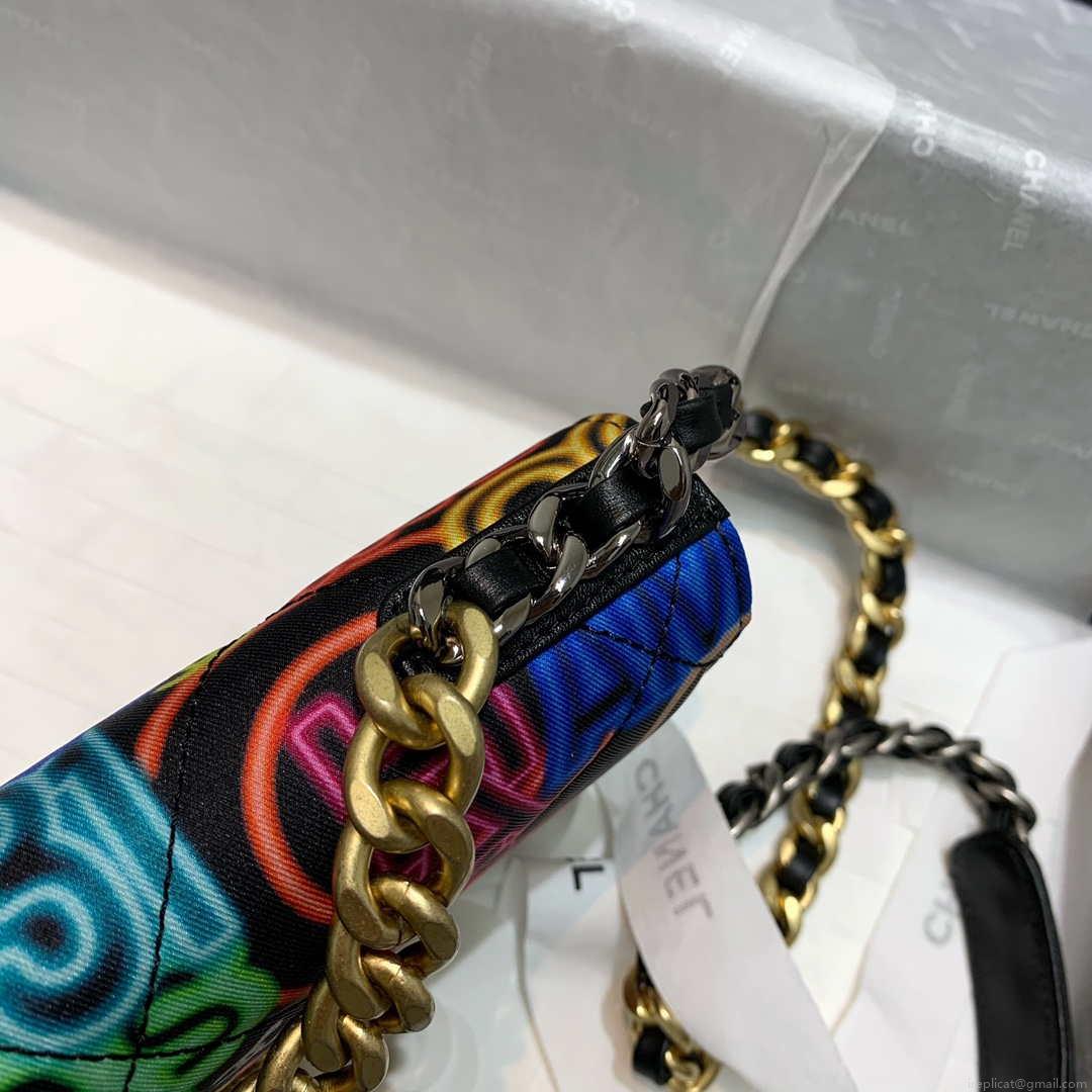 Chanel A81092 Chain Handbag Flap Graffiti Print Vintage multicolor gold