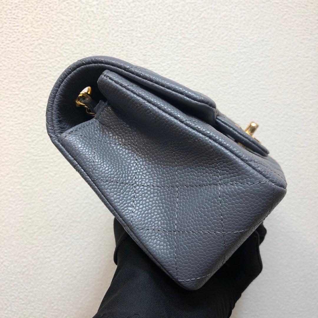 Chanel A69900 Mini Flap Bag Grained Calfskin Gray Gold