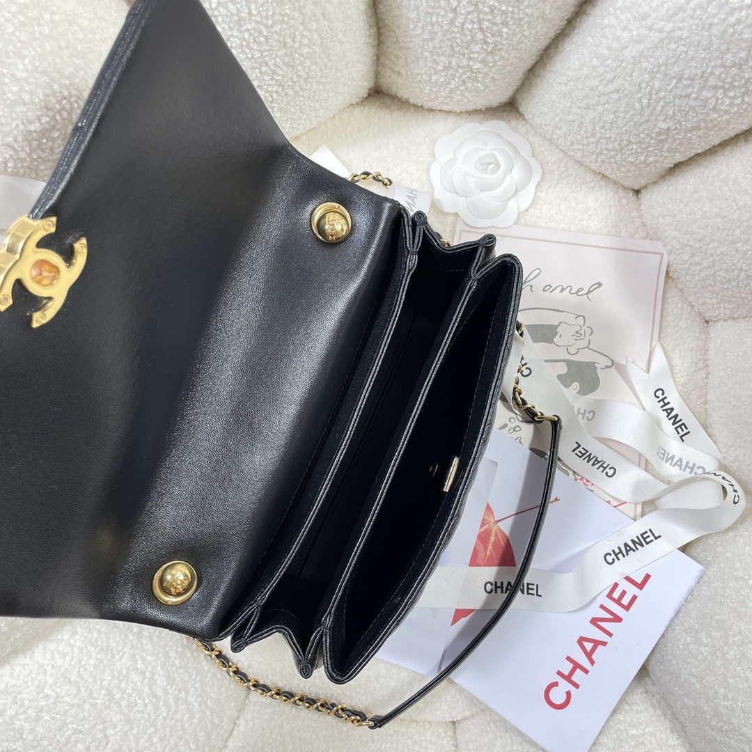 Chanel AS3367 Large Flap Bag 23cm Lambskin Black