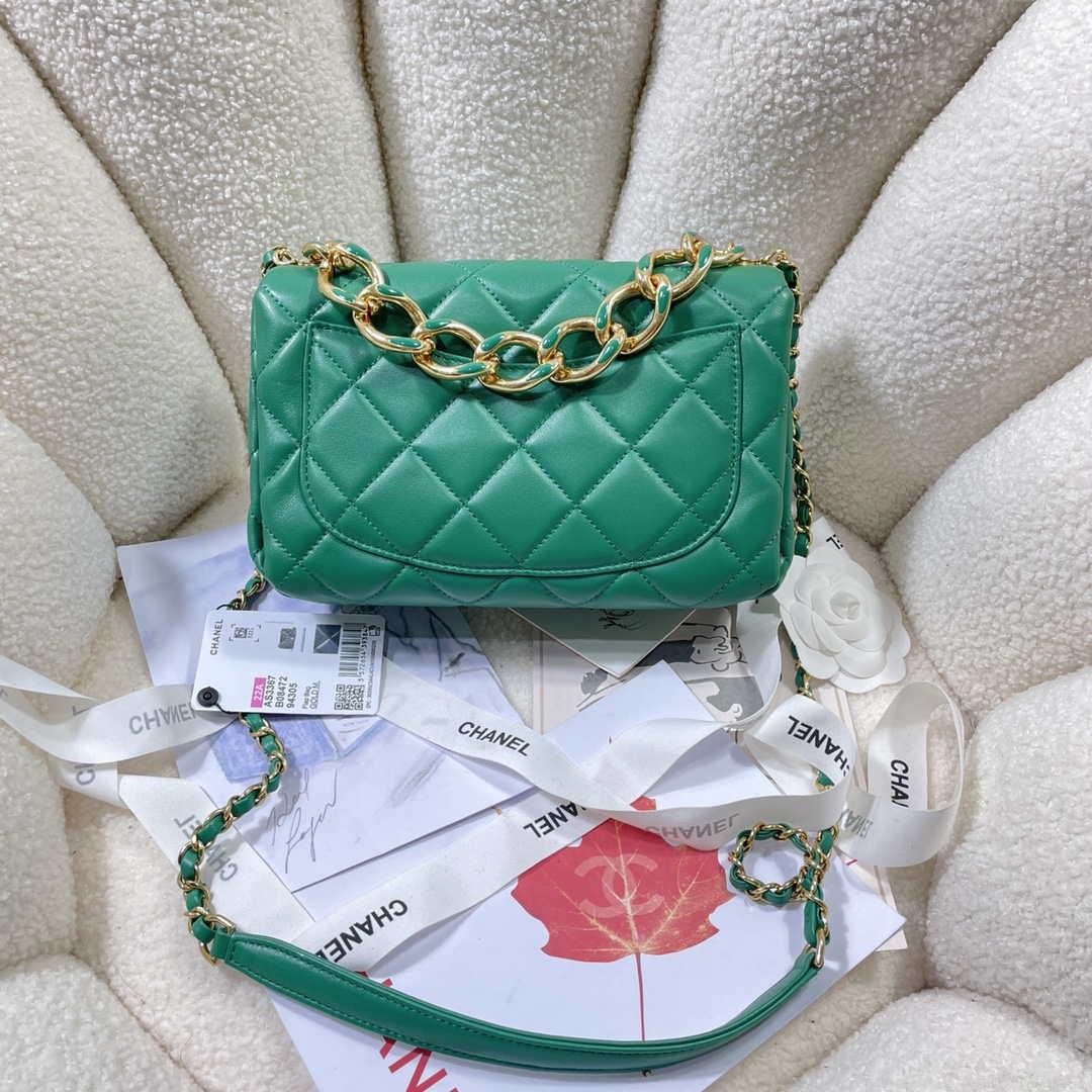 Chanel AS3367 Large Flap Bag 23cm Lambskin Green