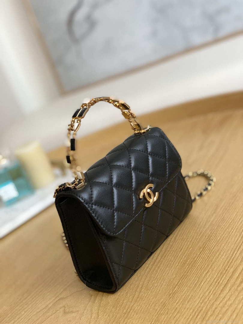 Chanel AP2944 Clutch with Chain Lambskin Black