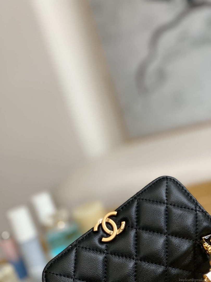 Chanel AP2944 Clutch with Chain Lambskin Black
