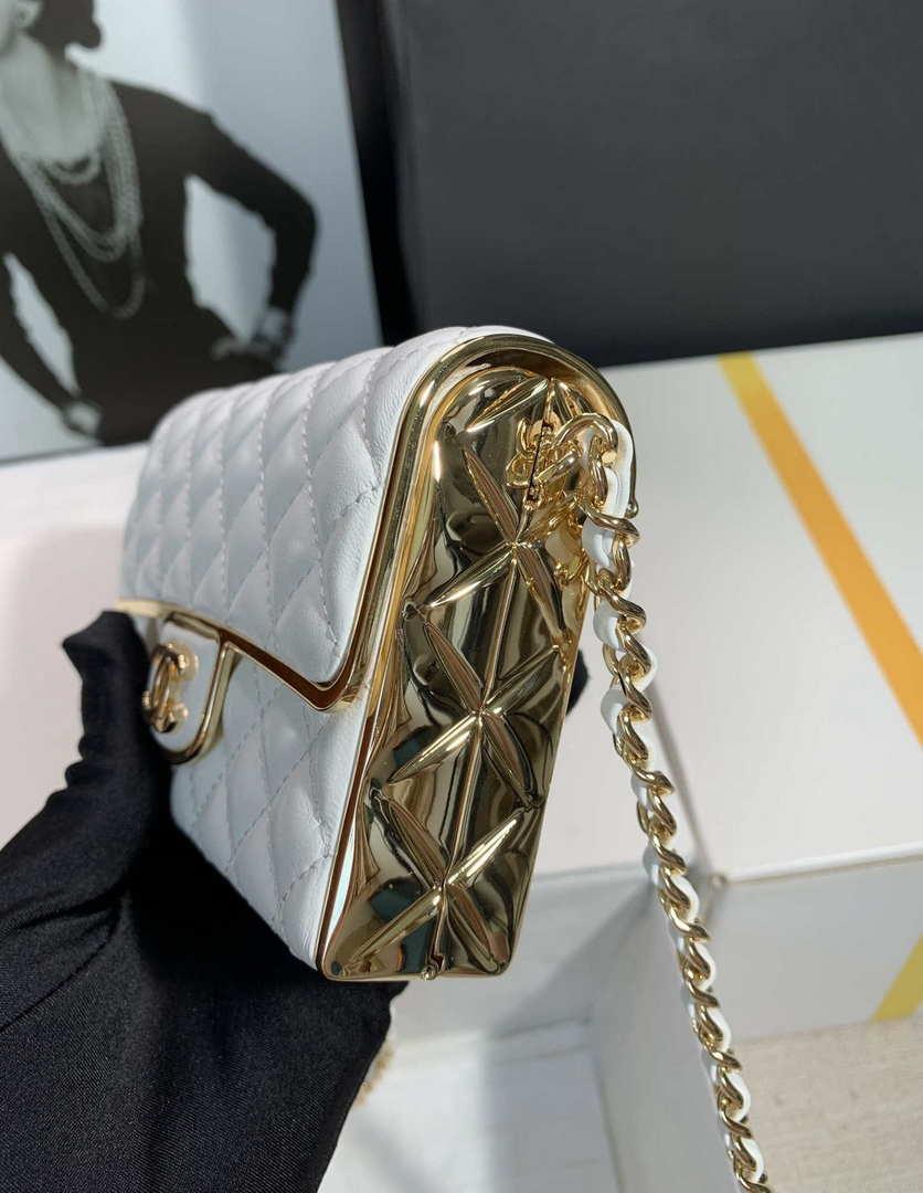 Chanel AS3308 Small Evening Bag 22A Limited Edition White Lambskin Gold