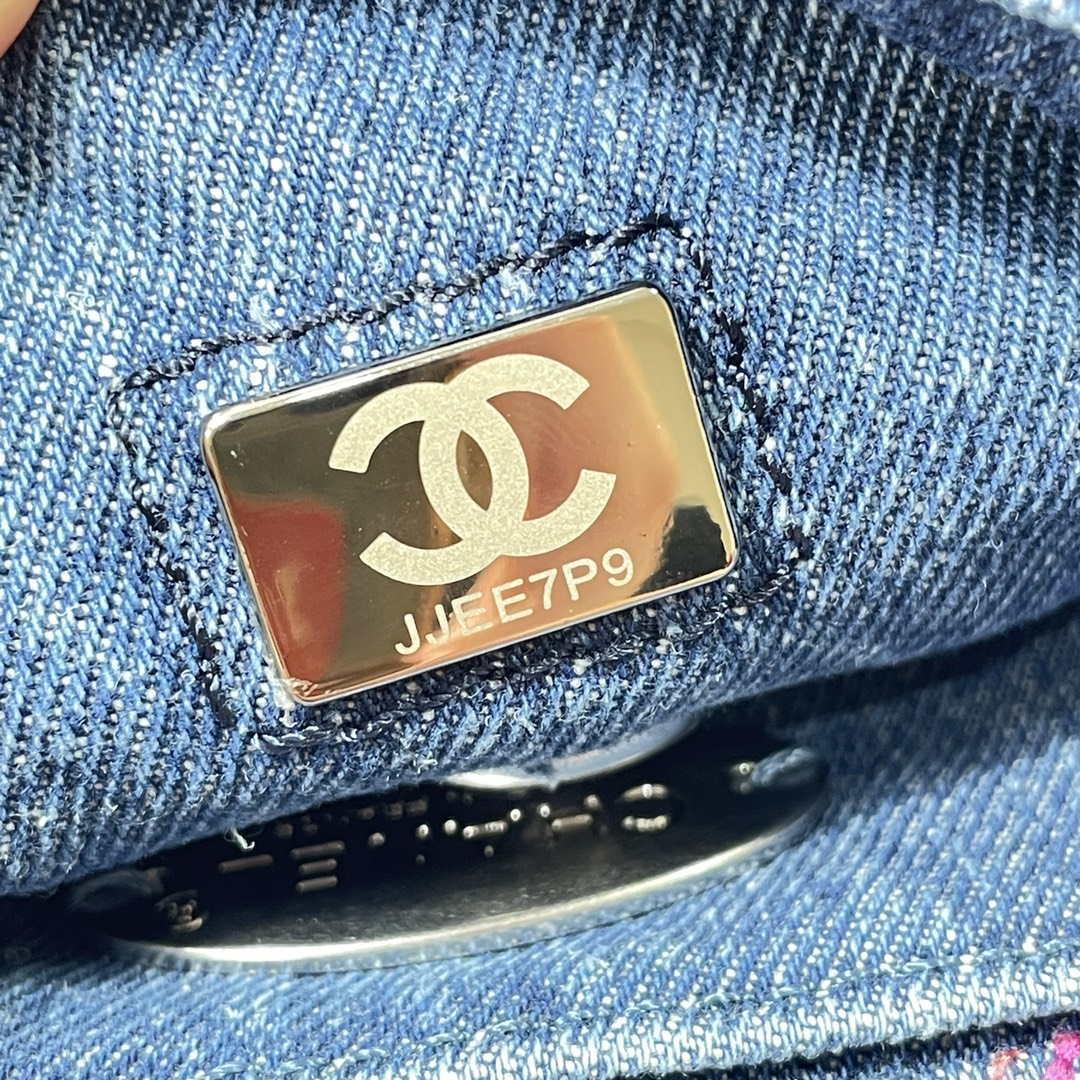 Chanel AS3187 22A Beach Denim mini saddle bag Denim blue