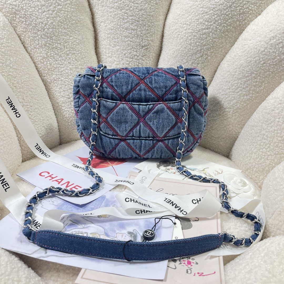 Chanel AS3188 22A Beach Denim saddle bag Denim blue
