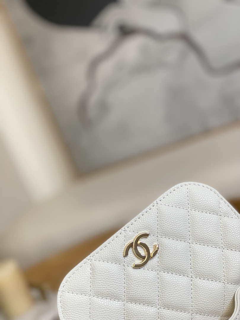 Chanel A81215 Mini messenger bag with Handle White