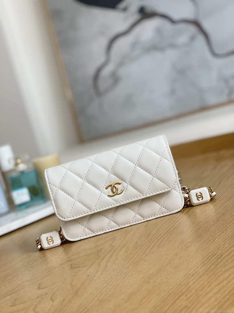Chanel A68098 Mini Flap Bag Lambskin Onyx Small Square Stewardess Bag White
