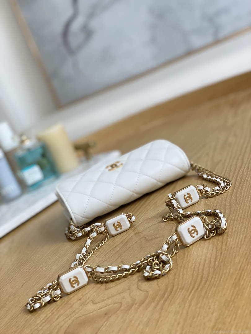 Chanel A68098 Mini Flap Bag Lambskin Onyx Small Square Stewardess Bag White