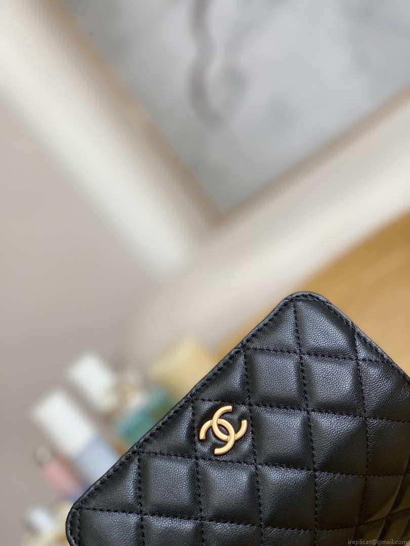 Chanel A68098 Mini Flap Bag Lambskin Onyx Small Square Stewardess Bag Black