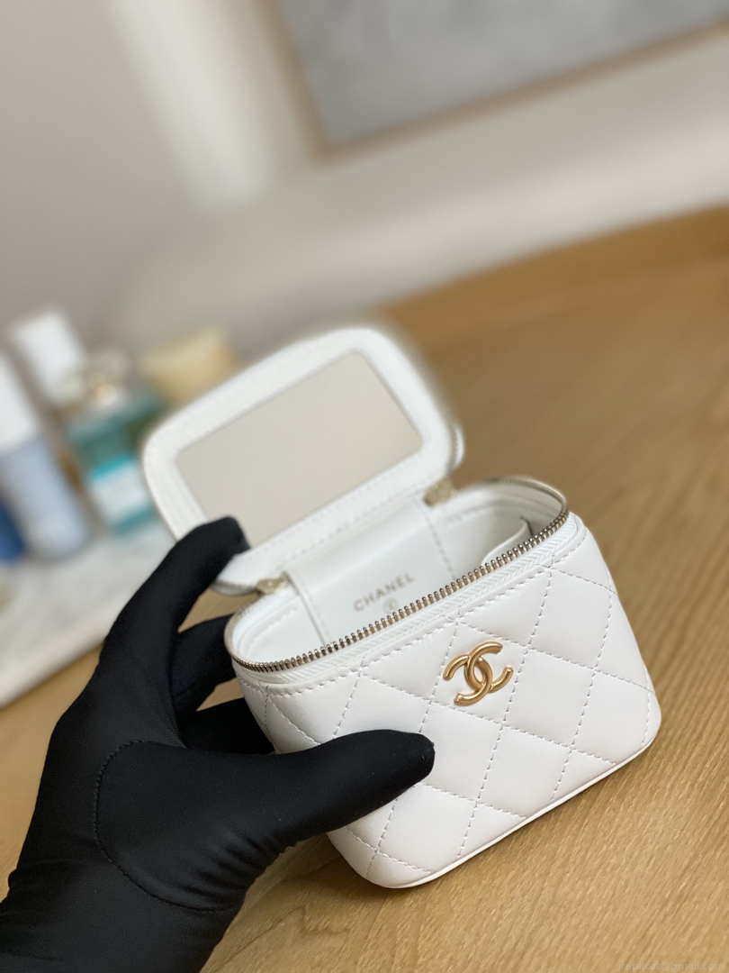 Chanel A68101 Mini Vanity with Chain Lambskin Gold White