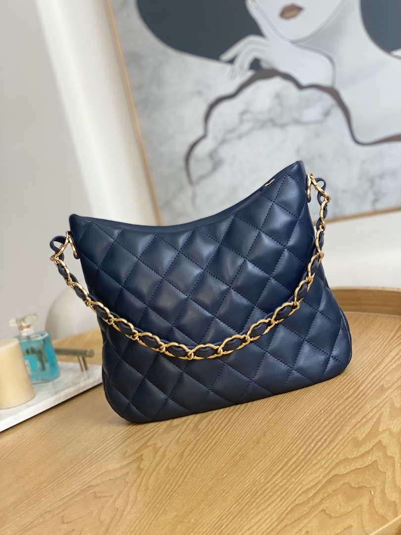 Chanel AS3631 2022 new hippie underarm Hobo bag Lambskin Navy blue