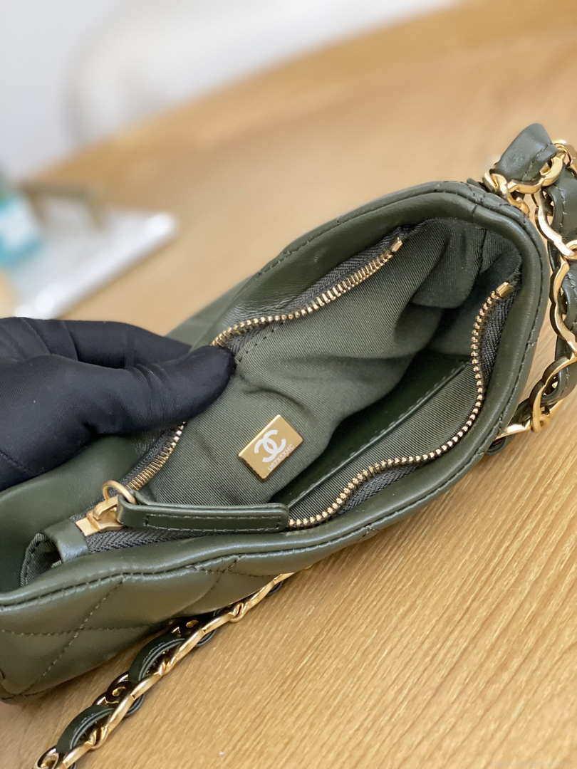 Chanel AS3562 Hobo Handbag Lambskin Dark Green