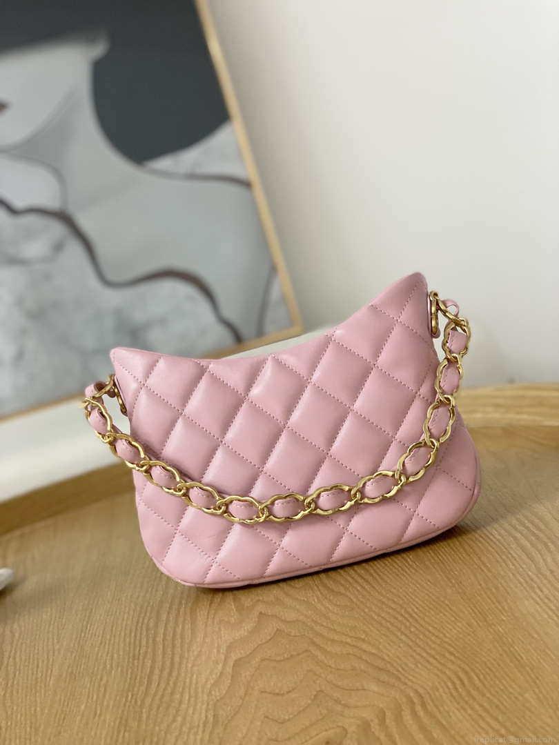 Chanel AS3562 Hobo Handbag Lambskin Pink