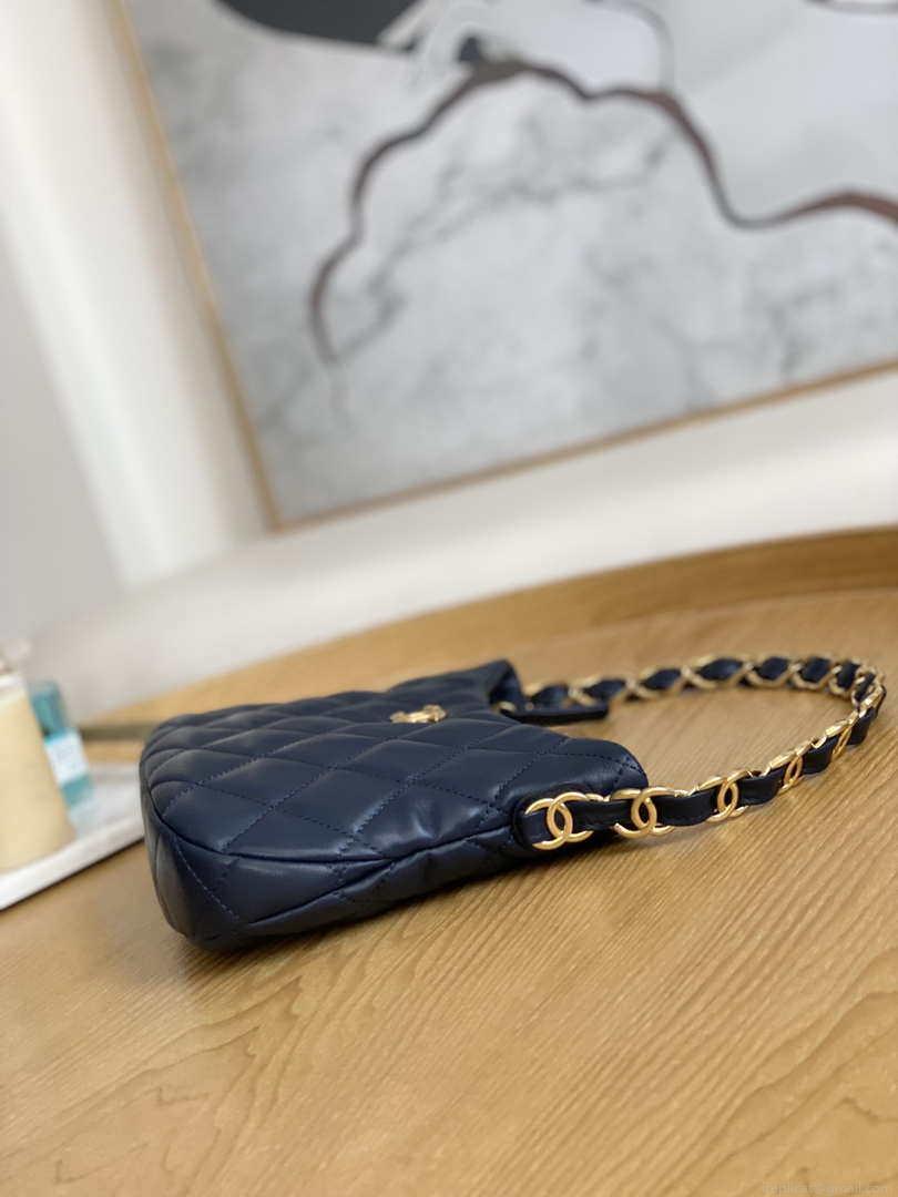 Chanel AS3562 Hobo Handbag Lambskin Navy blue