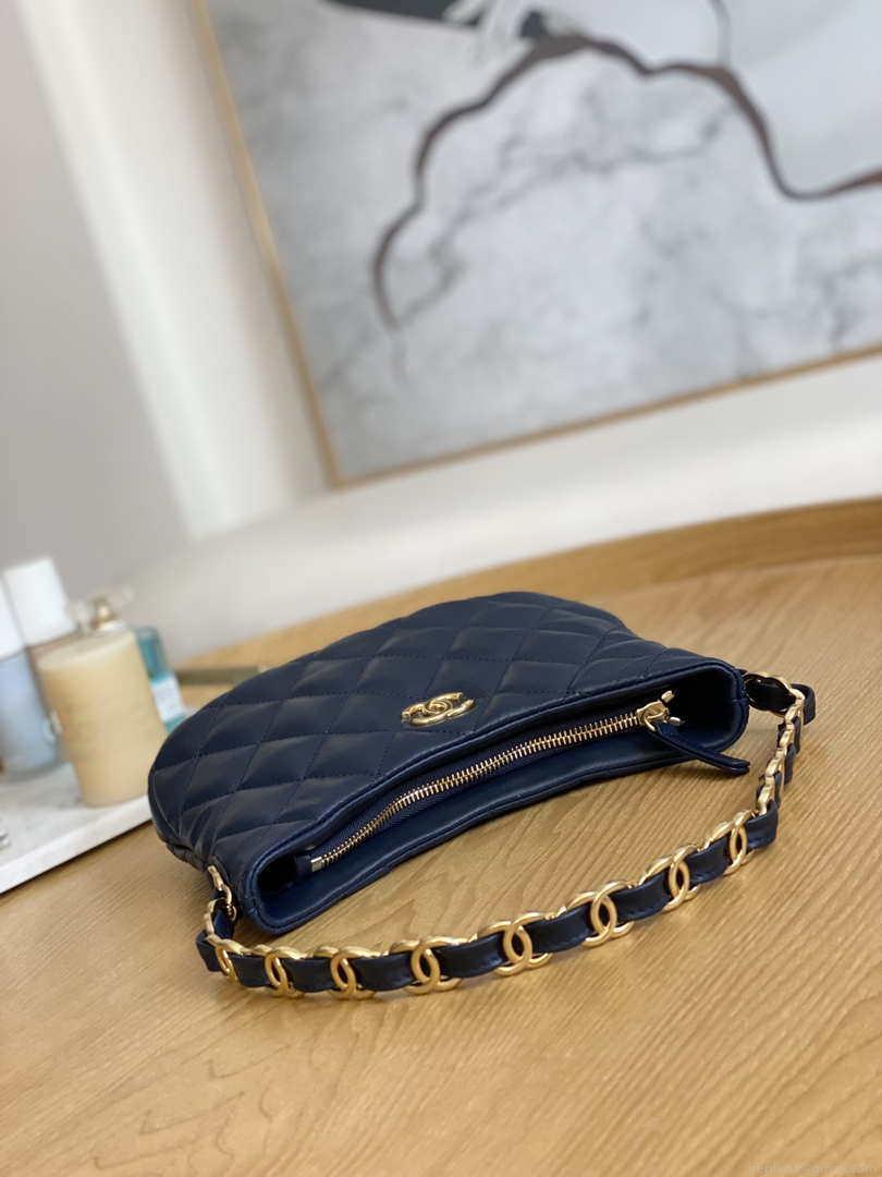Chanel AS3562 Hobo Handbag Lambskin Navy blue