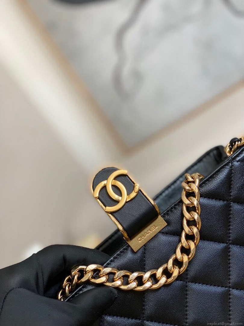 Chanel AS3476 Hobo Handbag Lambskin Black