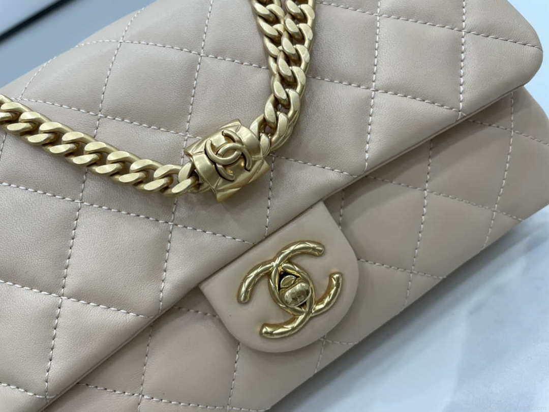 Chanel AS3609 Flap Bag Lambskin Lambskin & Gold-Tone Metal Apricot