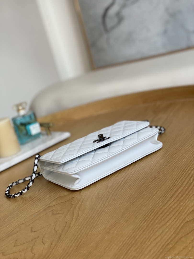 Chanel A88632 WOC 19 Chain Wallet Bag White Lambskin with black havdware