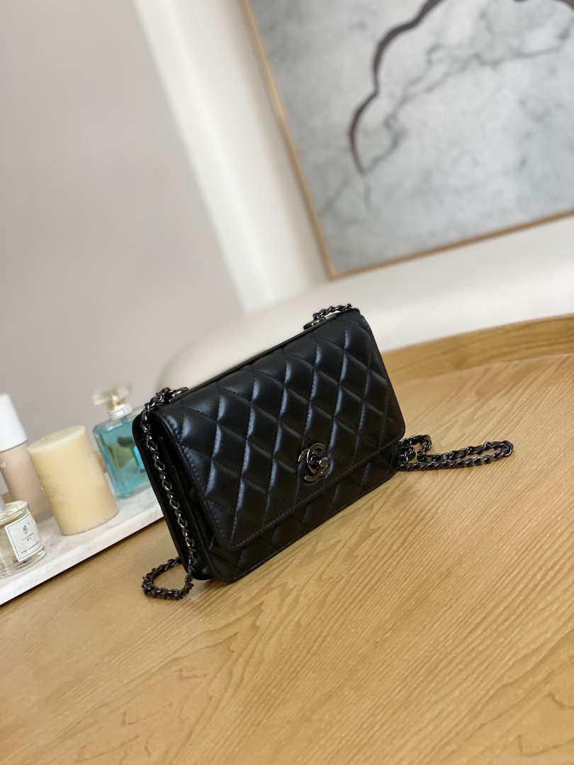 Chanel A88632 WOC 19 Chain Wallet Bag Black Lambskin with black havdware