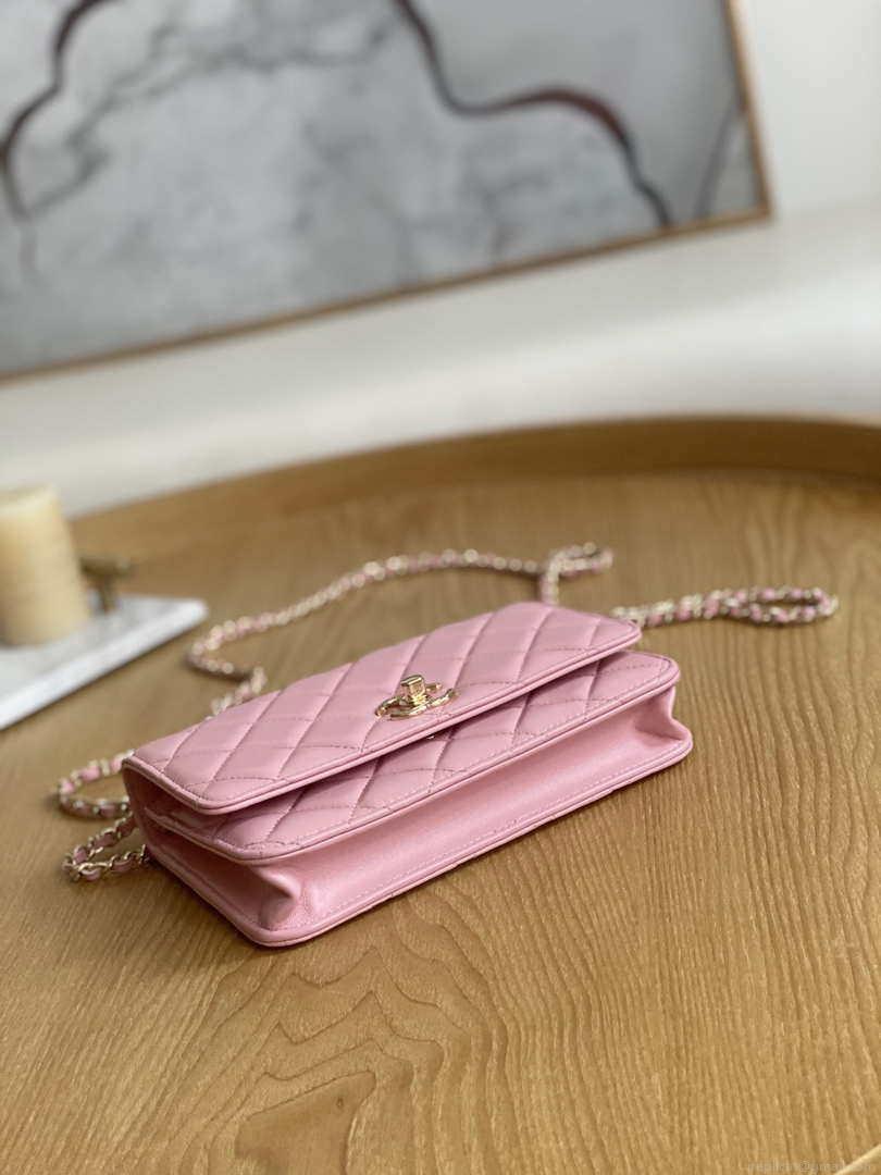 Chanel A88632 WOC 19 Chain Wallet Bag Pink Lambskin Gold