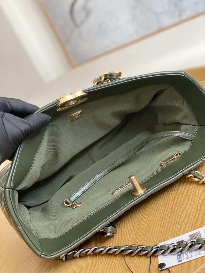 Chanel 19 Shopping Bag Shiny Lambskin AS3660 Gold-Tone Silver-Tone & Ruthenium-Finish Metal Dark Green