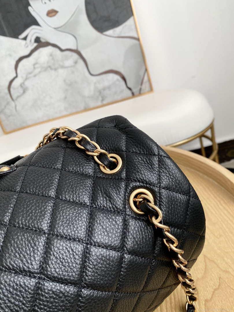 Chanel A91169 Flap Travel Bag Airport Series A94305 caviar calfskin Black Gold