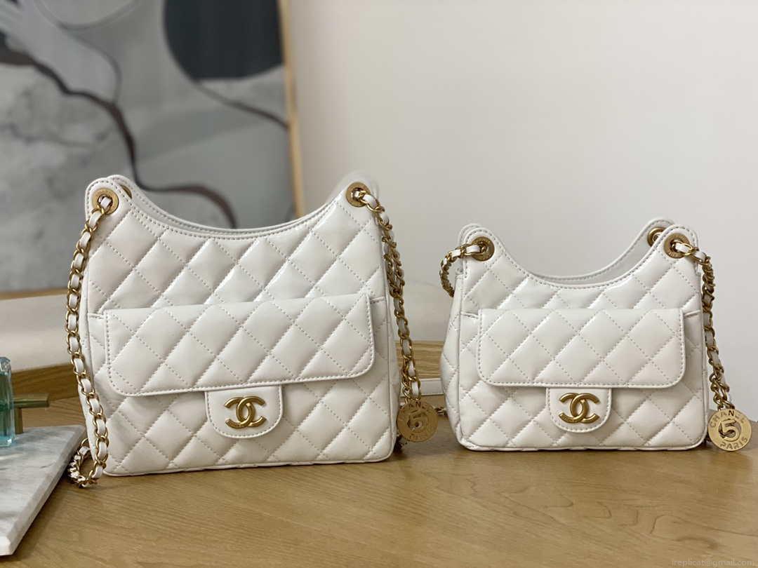 Chanel AS3690 Hobo Handbag Shiny Crumpled Calfskin & Gold-Tone Metal White