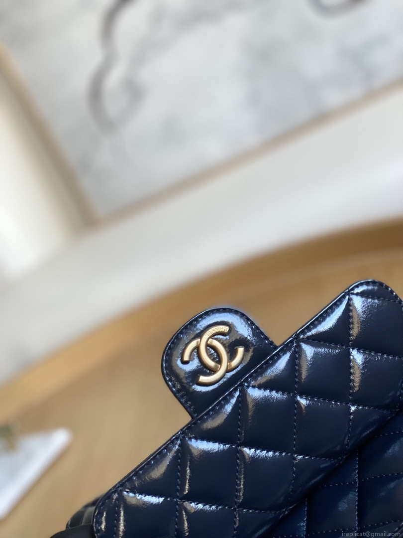 Chanel AS3690 Hobo Handbag Shiny Crumpled Calfskin & Gold-Tone Metal Navy blue