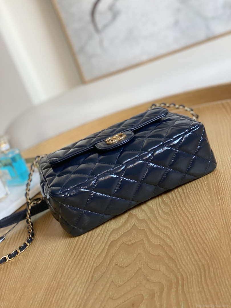Chanel AS3690 Hobo Handbag Shiny Crumpled Calfskin & Gold-Tone Metal Navy blue