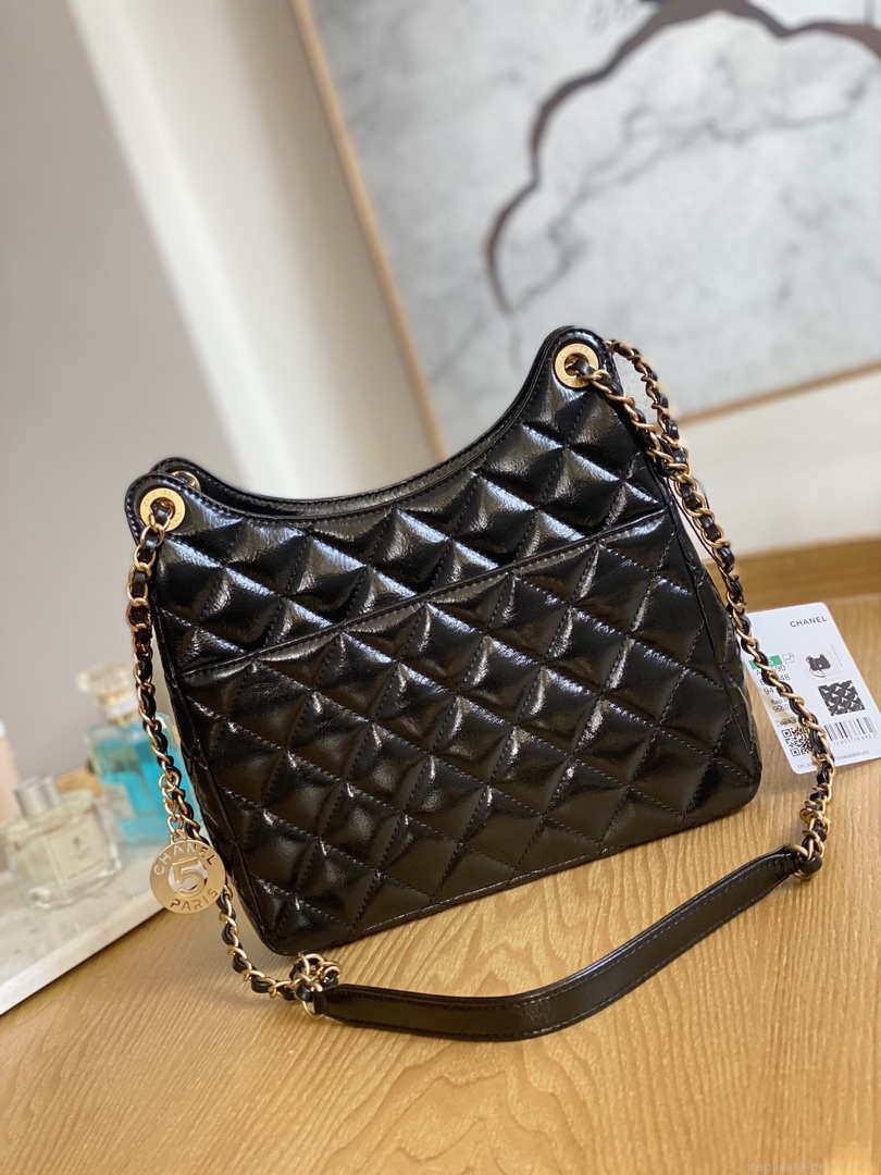 Chanel AS3690 Hobo Handbag Shiny Crumpled Calfskin & Gold-Tone Metal Black