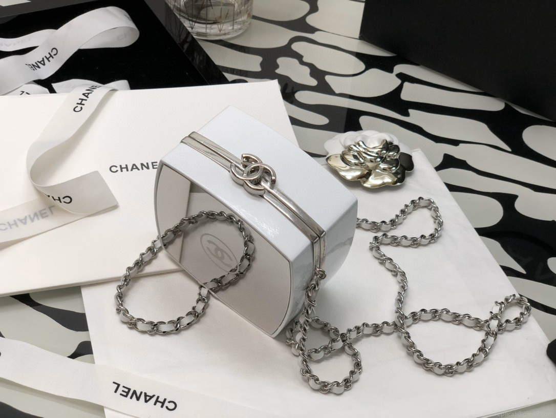 Chanel AP2398 Small Vanity Case Lambskin gold-tone metal White and Silver