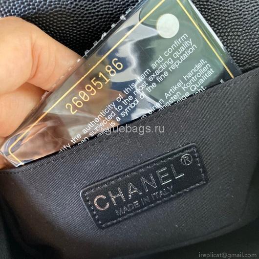 Chanel A67086 Boy Bag Chanel Flap Shoulder bag Black Calfskin Black