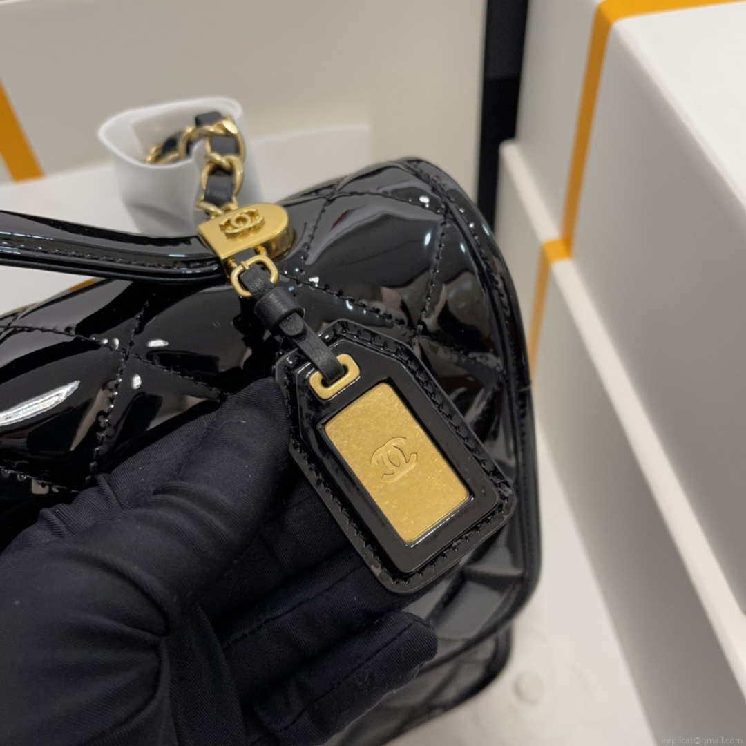 Chanel AS3662 LARGE BACKPACK Patent Calfskin & Gold-Tone Metal Black