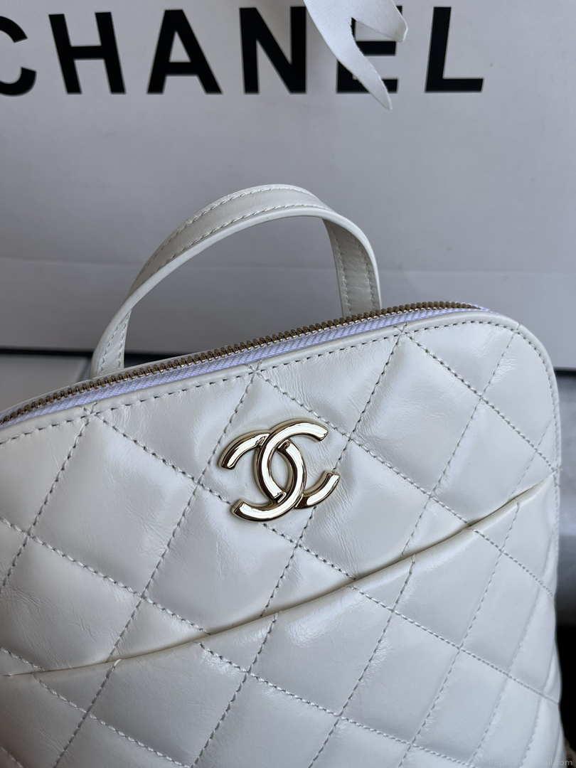 Chanel AS3332 Backpack Shiny Calfskin Bag White